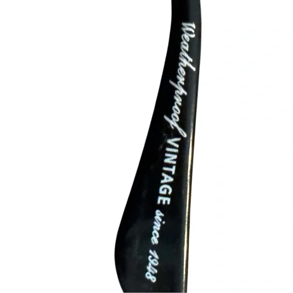 Original weatherproof vintage woman’s sunglasses new in box - Picture 3 of 3